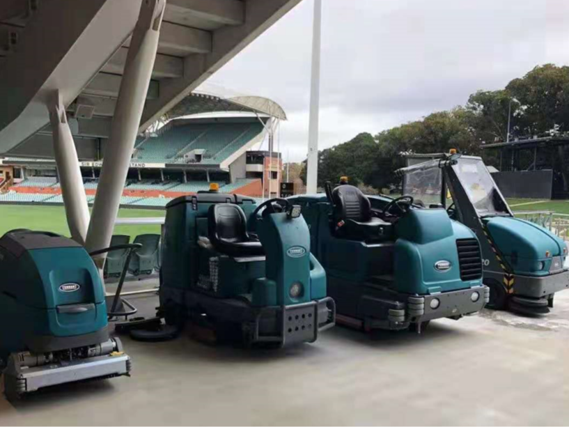 工廠洗地機(jī)應(yīng)該怎樣選擇？