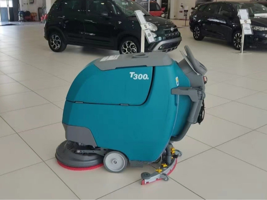 手推式洗地機(jī)遇故障，別慌，這樣處理