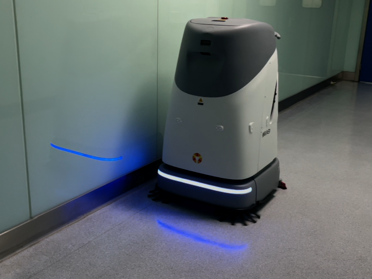 告別夜班保潔隱患！坦力工業(yè)洗地機(jī)器人堅(jiān)守崗位不“摸魚”