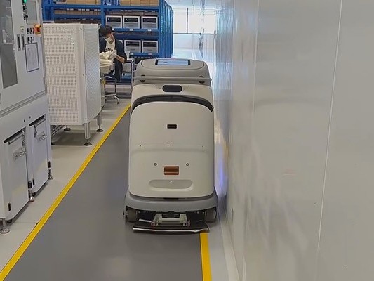 坦力無(wú)人洗地機(jī)器人，讓機(jī)加工車間清潔 “嗨” 起來(lái)