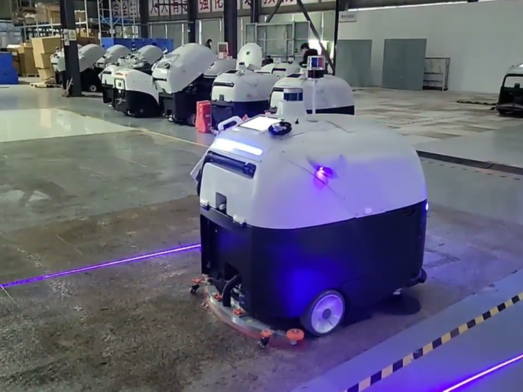 坦力智能工業(yè)洗地機(jī)器人：洗地即干，筑牢地面安全防線