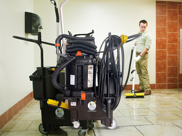 寫字樓公用衛(wèi)生間臟亂異味大，廁寶來幫你！