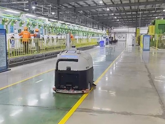 別管廠房大??！這臺(tái)坦力工業(yè)廠房掃地機(jī)憑啥讓老板都說(shuō)"香"？