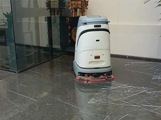 電影票房大賣，坦力無人洗地機(jī)器人也 “開掛”，國產(chǎn)雄起