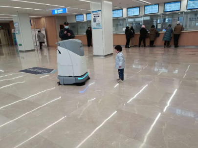 告別萬平廠區(qū)保潔難題！坦力智能工業(yè)洗地機(jī)器人高效來襲